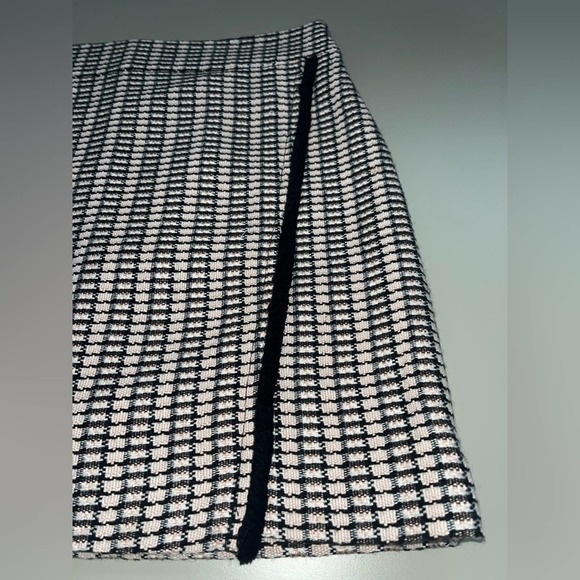 J Crew Light Blush and Black Mini Skirt - Picture 4 of 10